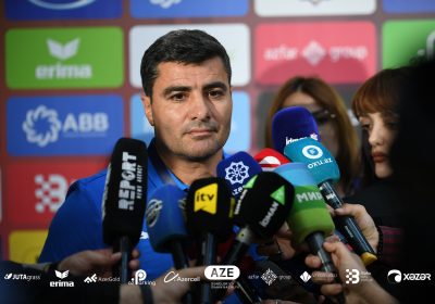 MİLLİMİZİN BAŞ MƏŞQÇİSİ: “NÖVBƏTİ OYUNLARA BAXACAĞIQ”